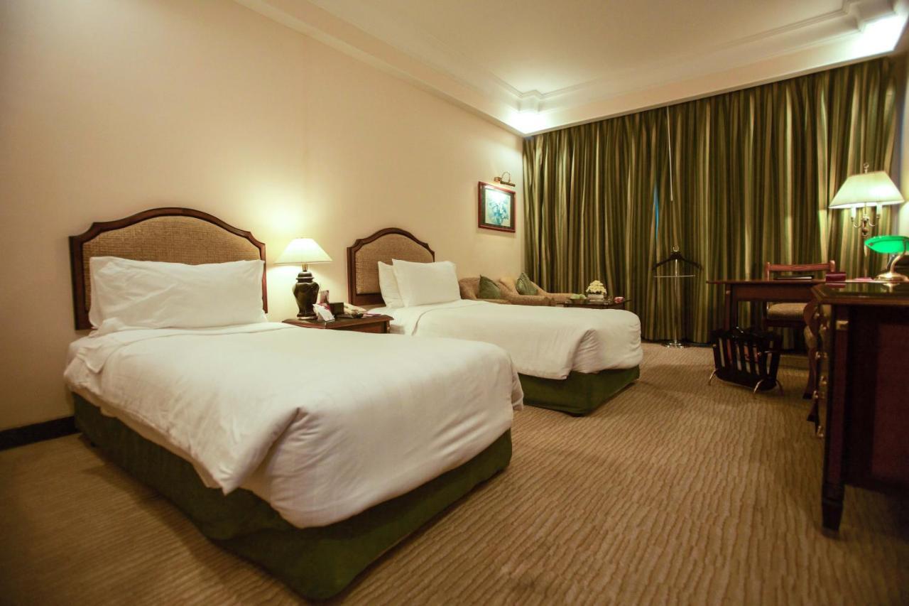 Crowne Plaza Chennai Adyar Park, An Ihg Hotel Экстерьер фото Deluxe Room
