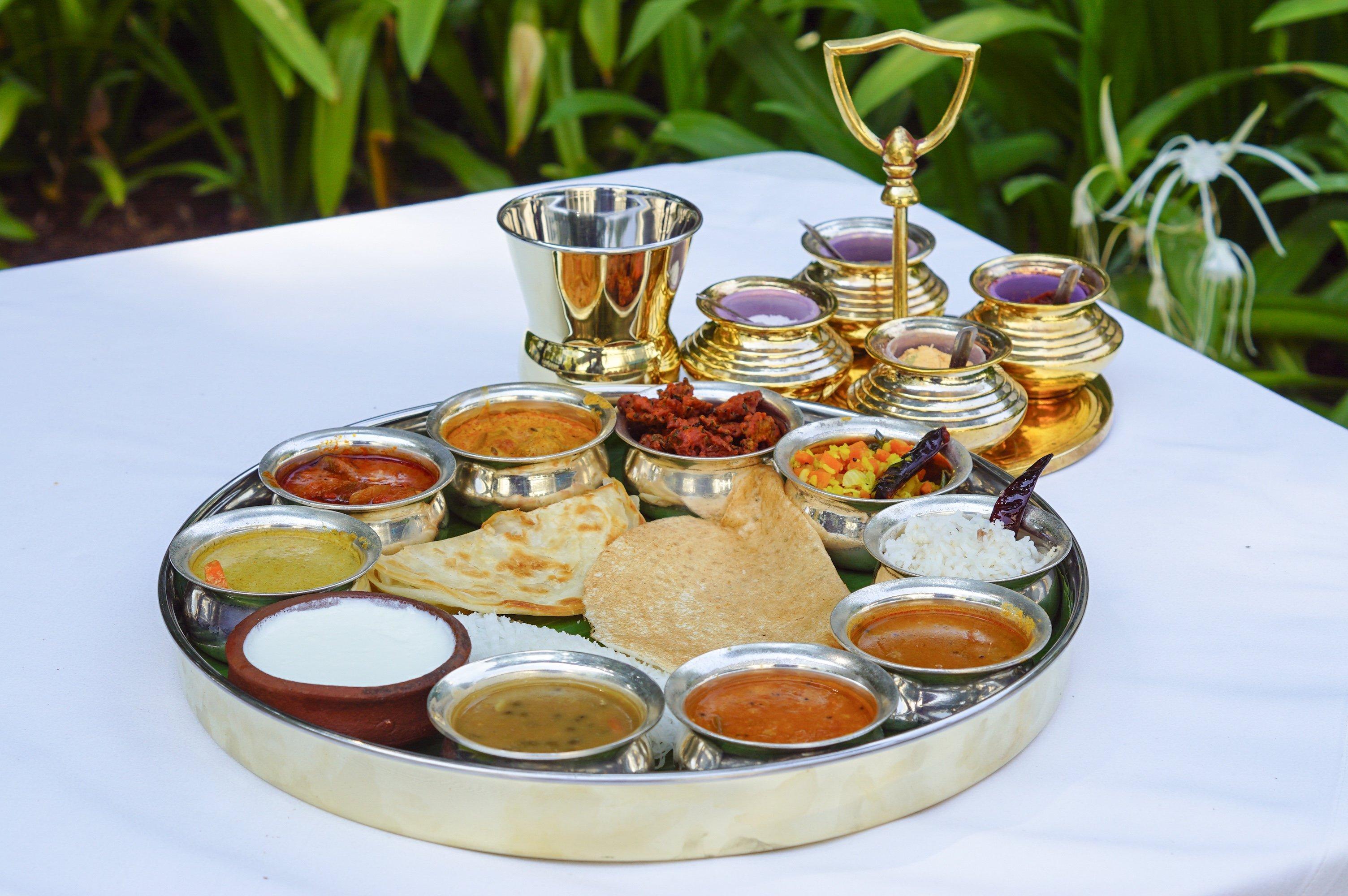 Crowne Plaza Chennai Adyar Park, An Ihg Hotel Экстерьер фото A vegetarian meal