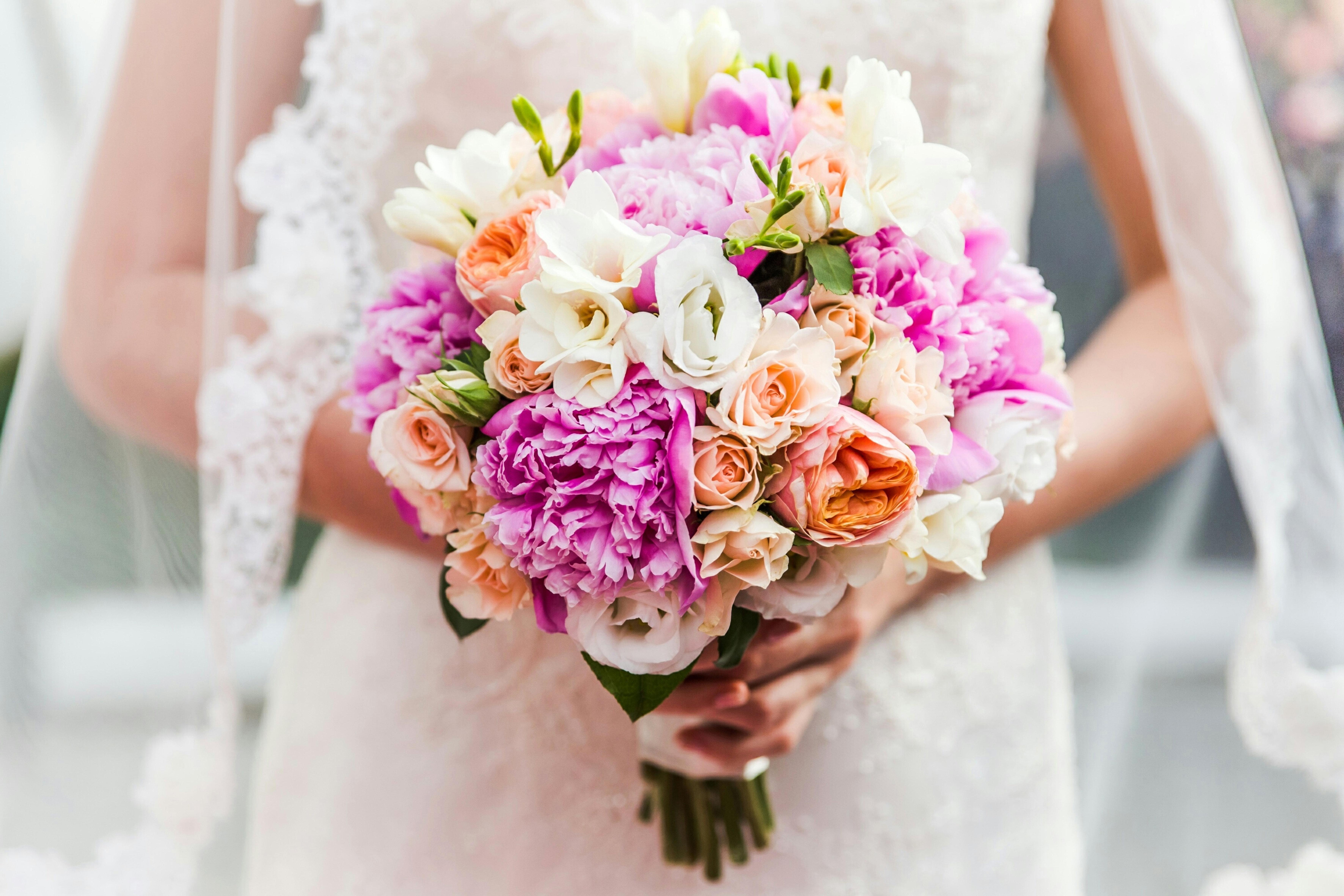 Crowne Plaza Chennai Adyar Park, An Ihg Hotel Экстерьер фото A bridal bouquet